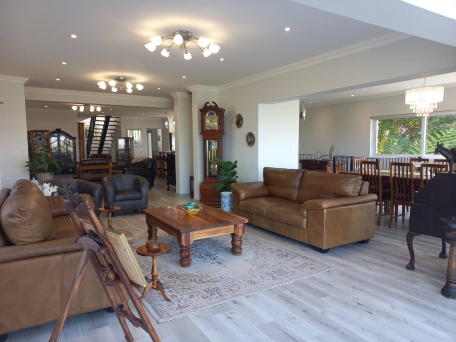 12 Bedroom Property for Sale in Wilderness Central Western Cape